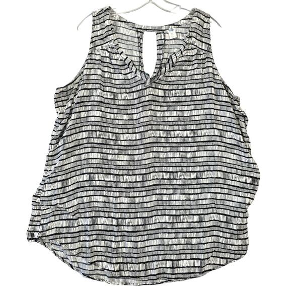 Old Navy Black White Tank Top Lightweight V-Neck Sheer Keyhole Women's XXL Tall - Picture 1 of 6